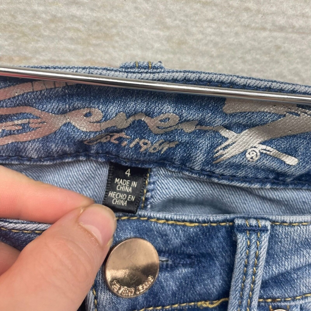 Seven 7 Vancouver Mid Rise Skinny Floral Embroidered Novelty Jeans denim Size 4 - Picture 2 of 10